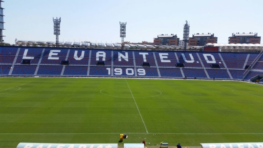 Composan Industrial y Tecnología ha suministrado materiales de reparación de los graderíos del estadio del Levante U.D.